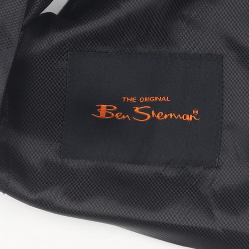 Ben Sherman Men's Black Waistcoat, size 38 Chest.