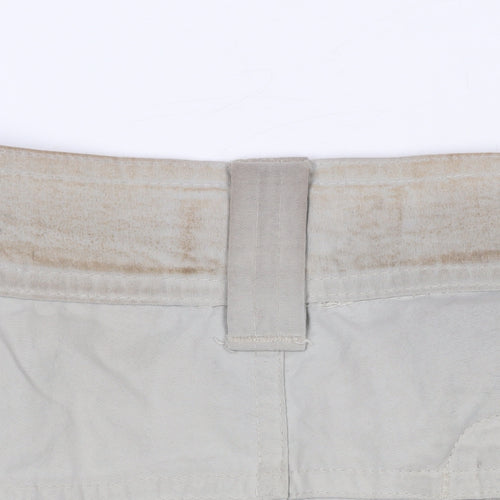 Columbia Men's Beige Cargo Shorts, Medium, Casual Outdoor