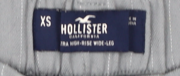 Hollister Women's Grey Striped Trousers XS