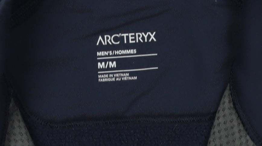 Arc'teryx Men's Blue Medium Basic Jacket