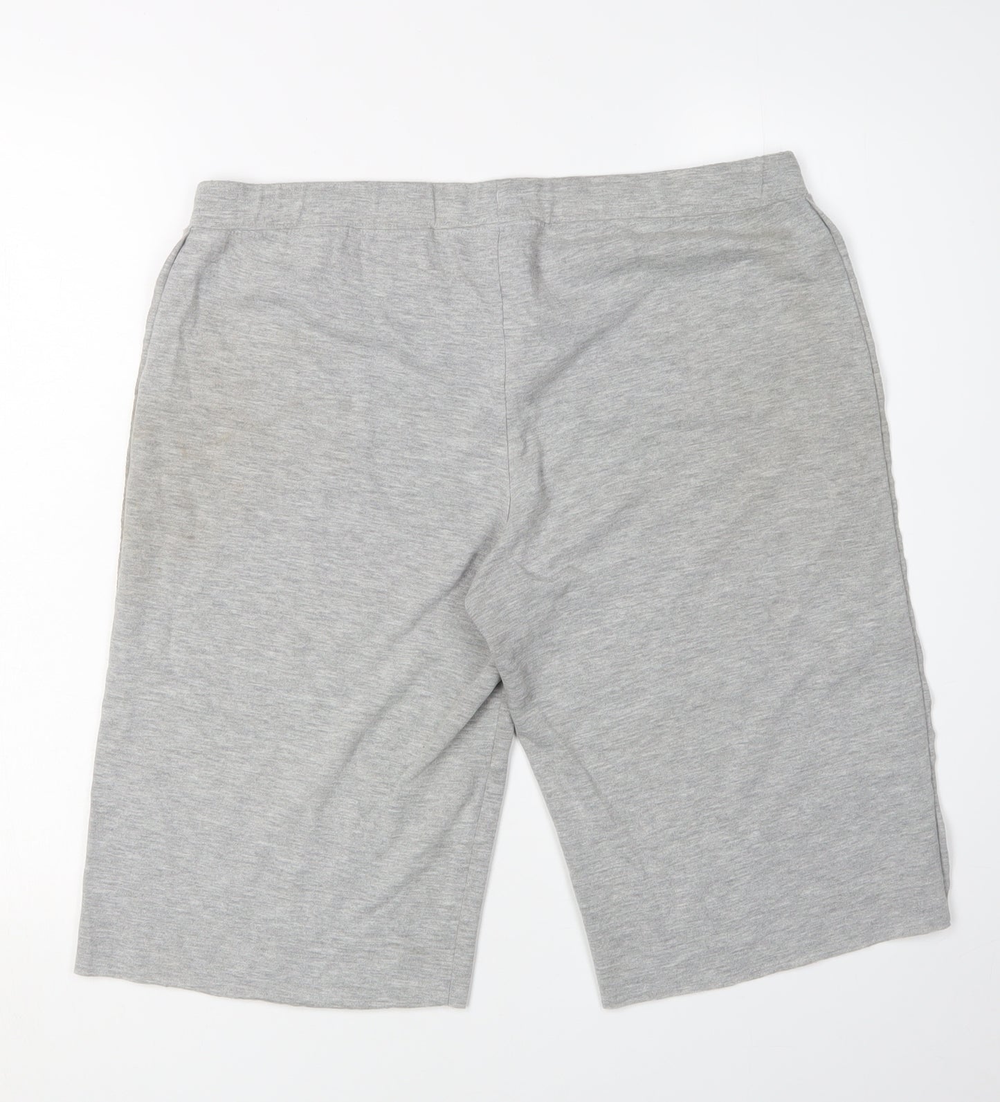 Reebok Women's Grey Athletic Shorts Size 14 - Gym Ready