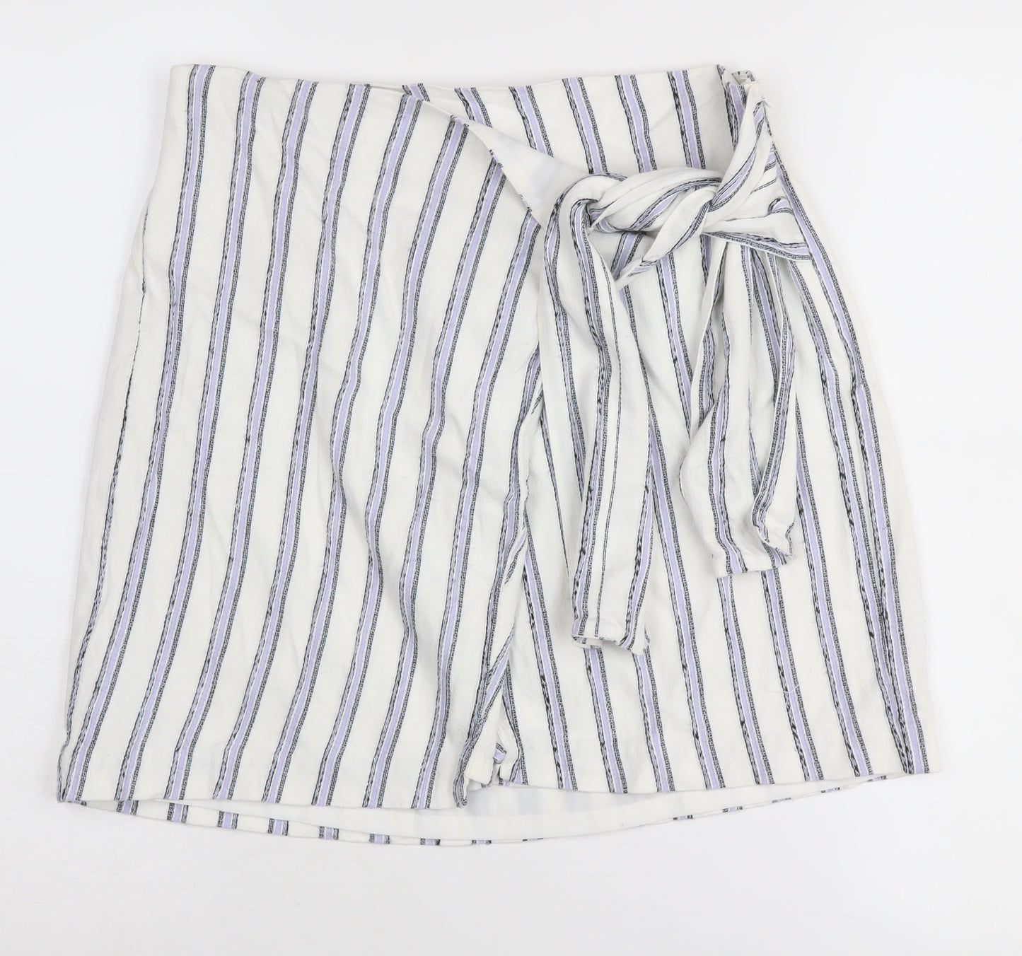 Club Monaco Women's White Wrap Skirt, Size M, Striped