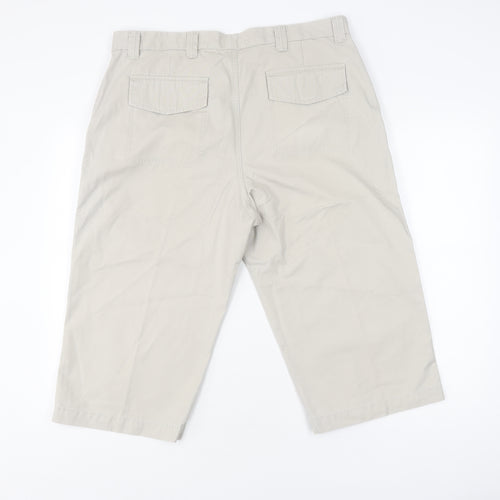 Marks and Spencer Men's White Chino Shorts 38