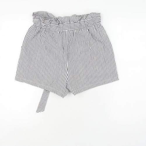 Zara Women's White Paperbag Shorts, Size 12, Casual