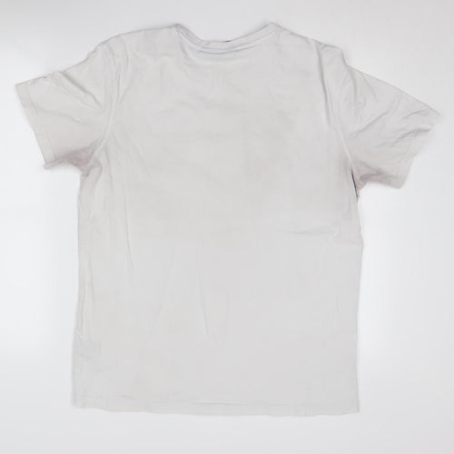 Criminal Damage Men's White Graphic Print T-Shirt L