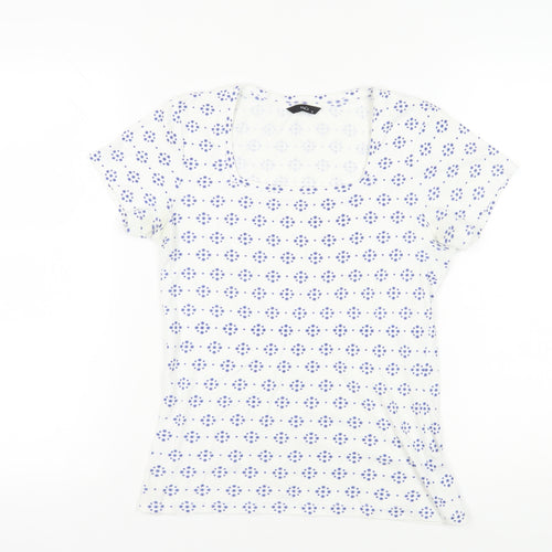 M&Co Women's White Geometric T-Shirt Size 12
