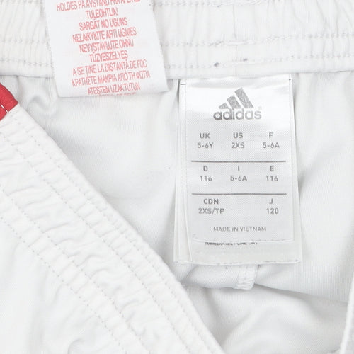 Adidas Boys' White Manchester United Athletic Shorts 5-6 Years
