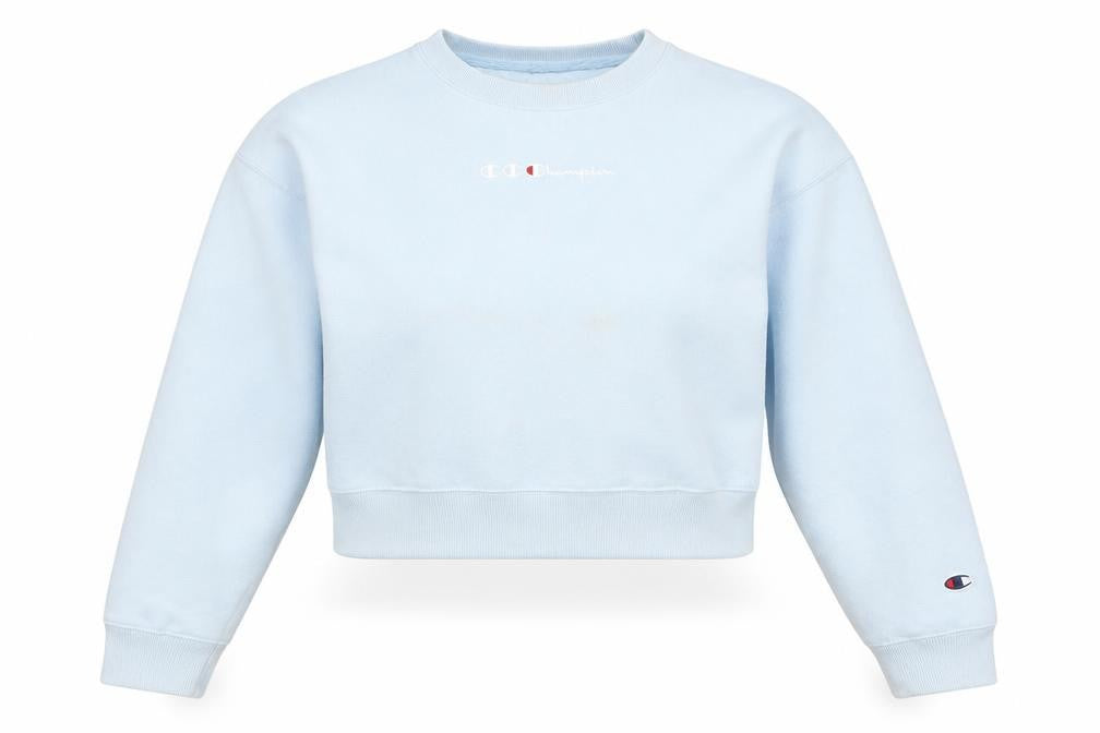 Front view of Champion Women's Blue Pullover Sweatshirt M