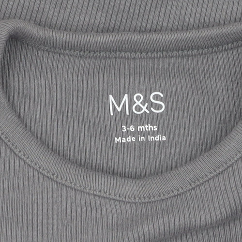 Marks and Spencer Unisex Grey T-Shirt 3-6 Months