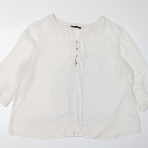 David Emanuel Women's Ivory Blouse, Size 24, Plus, Round Neck