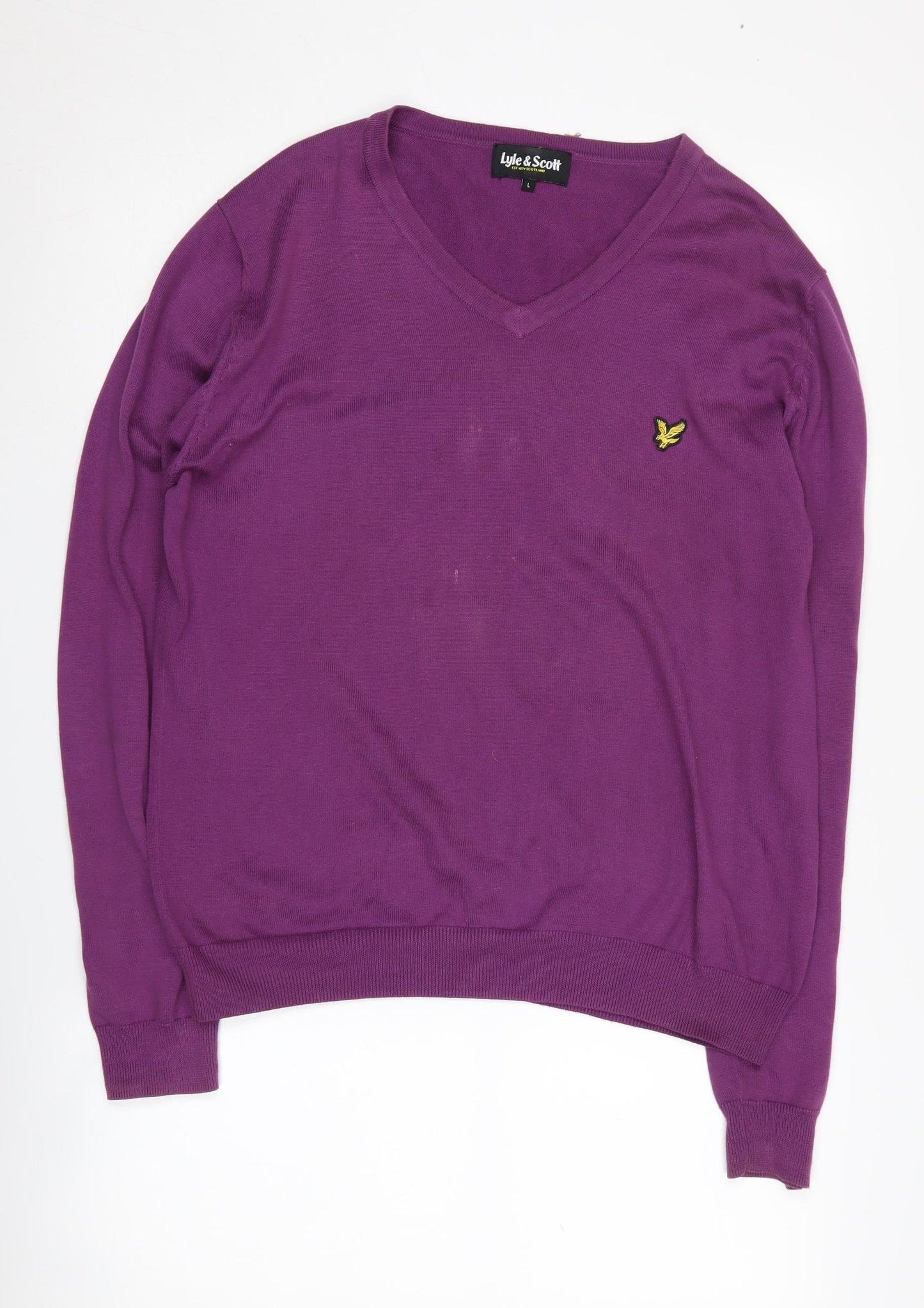Lyle & Scott Men's Purple V-Neck Cotton Jumper - Size L