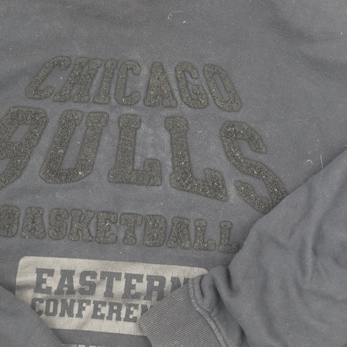 NBA Men's Black XL Pullover Hoodie with Chicago Bulls Logo