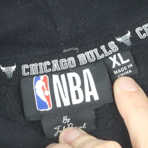 NBA Men's Black XL Pullover Hoodie with Chicago Bulls Logo