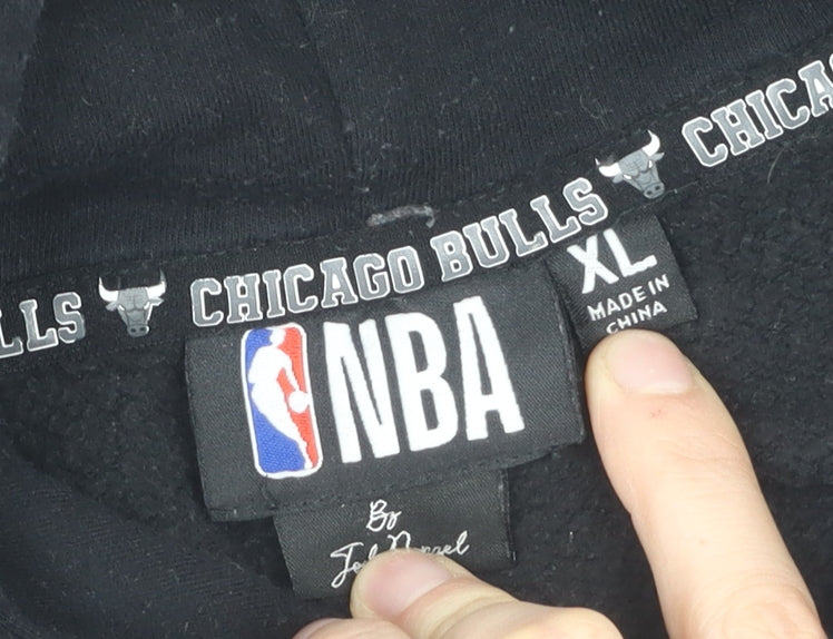 NBA Men's Black XL Pullover Hoodie with Chicago Bulls Logo