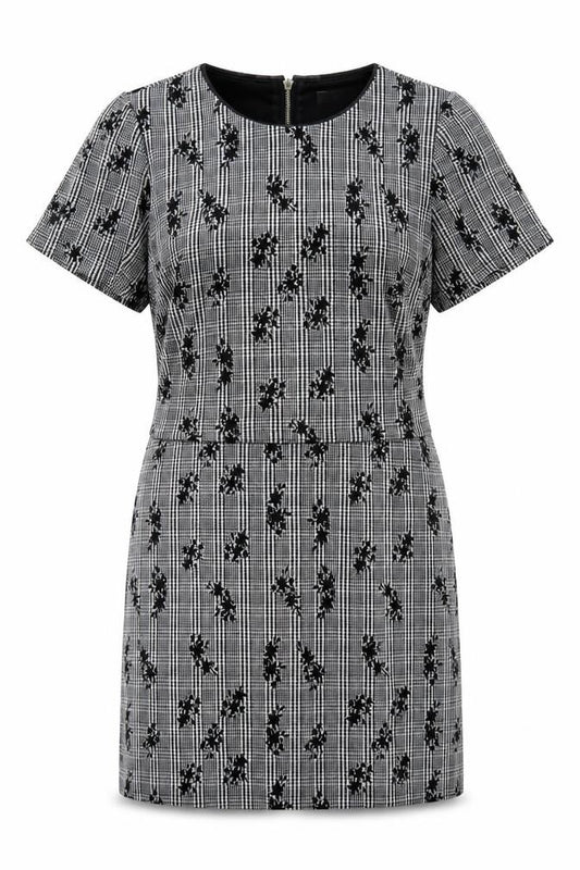 Front view of Oasis Women's Black & White Check Shift Dress M