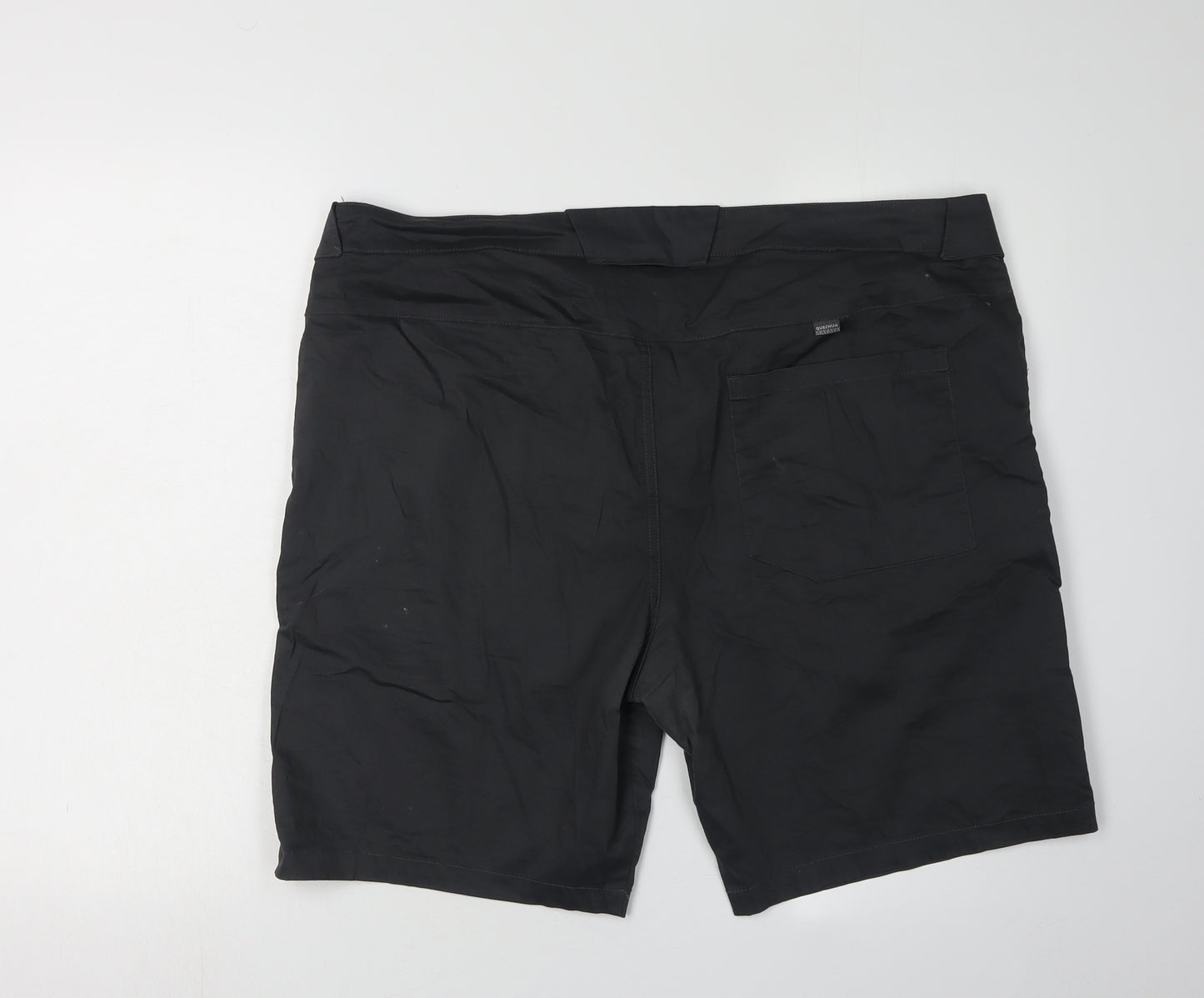 Decathlon Men's Black 2XL Athletic Gym Shorts