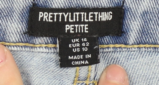 Prettylittlething Womens Blue Petite Mid-Rise Jeans