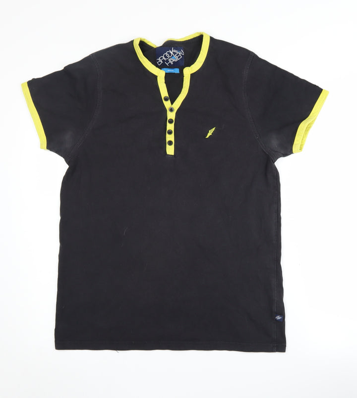 Brook Haven Men's Black Henley T-Shirt Medium