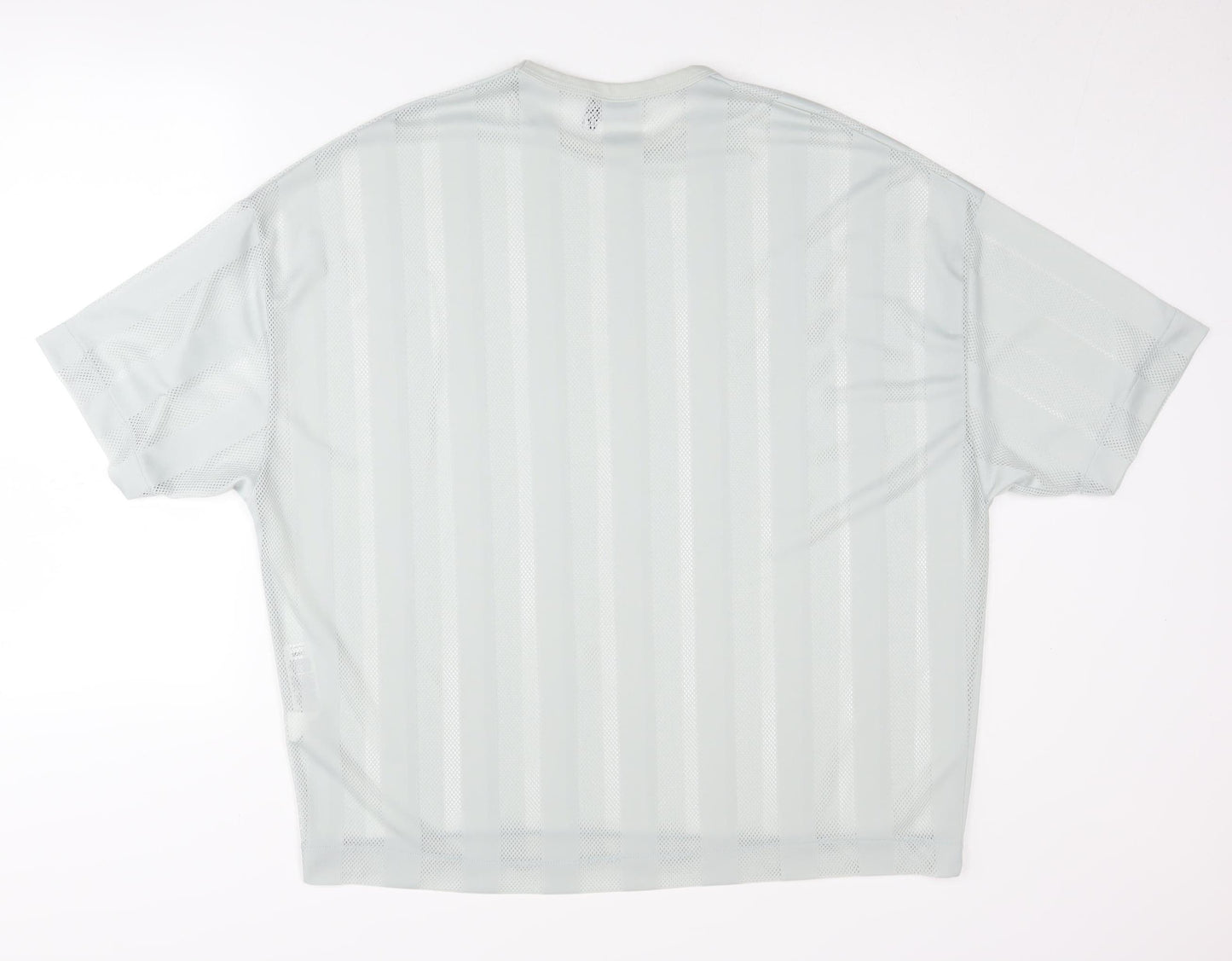 ASOS DESIGN Men's Grey Striped Crew Neck T-Shirt M