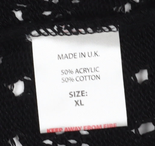 Store Twenty One Women's Black XL Crochet Vest