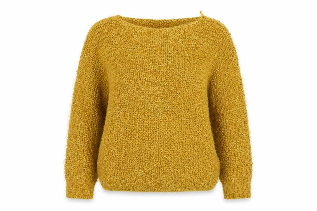 Front view of Isabella D Women's Gold M Chunky Knit jumper