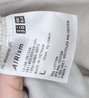 Uniqlo Men's Beige Crew Neck T-Shirt L