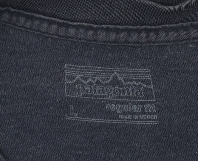 Patagonia Men's Blue Crew Neck T-Shirt - Size L