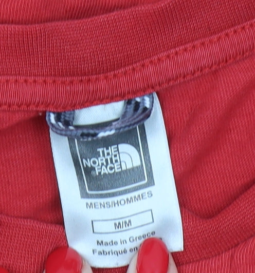 The North Face Men's Red T-Shirt Medium