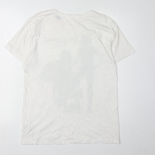 White Fleetwood Mac Band Themed Men's Medium T-Shirt