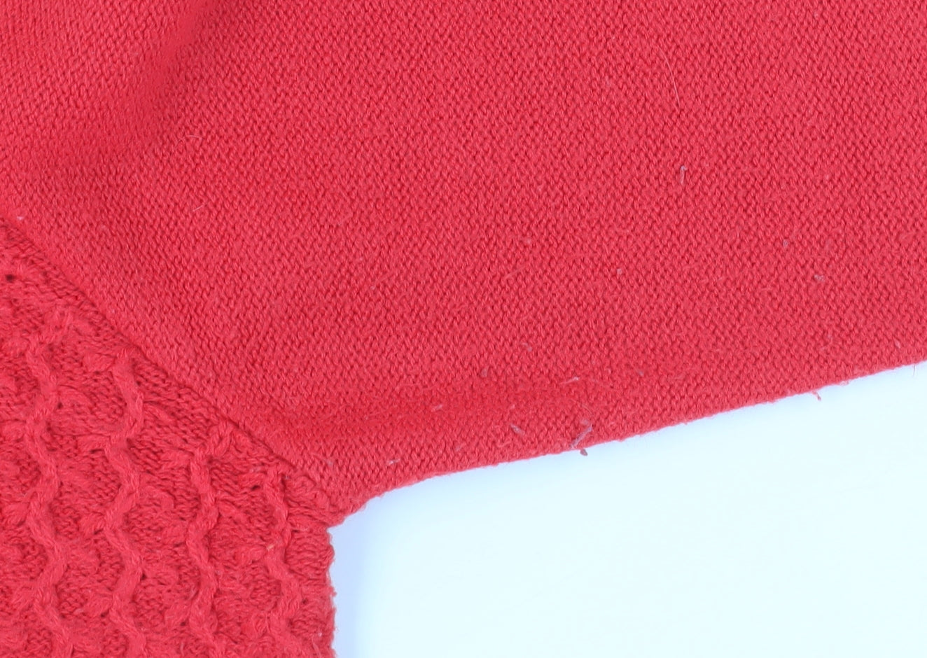 Isle Women's Red Large Cable Knit Jumper