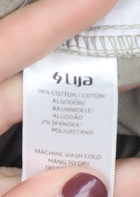 Lija Women's Beige Chino Shorts Size 14 with Pockets
