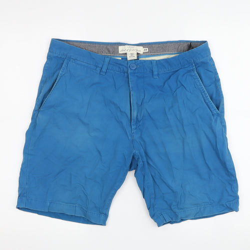 H&M Men's Blue Chino Shorts, Size 33, Casual Style