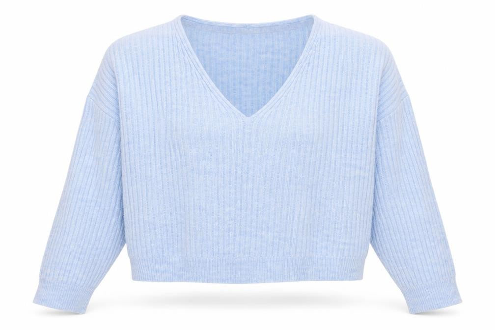 Front view of New Look Women's Blue V-Neck jumper S