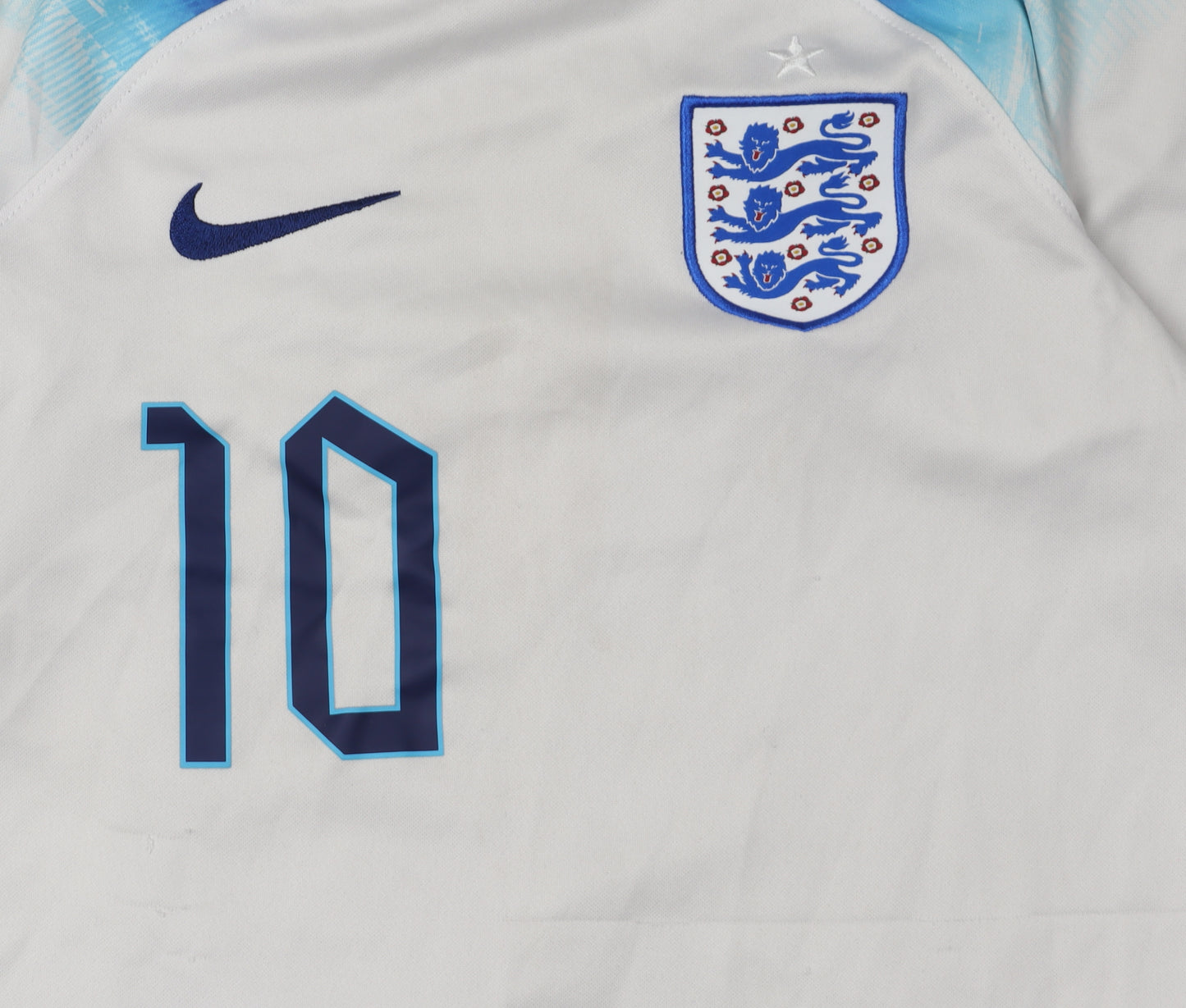 Nike Boys White Football Jersey Short Sleeve Medium