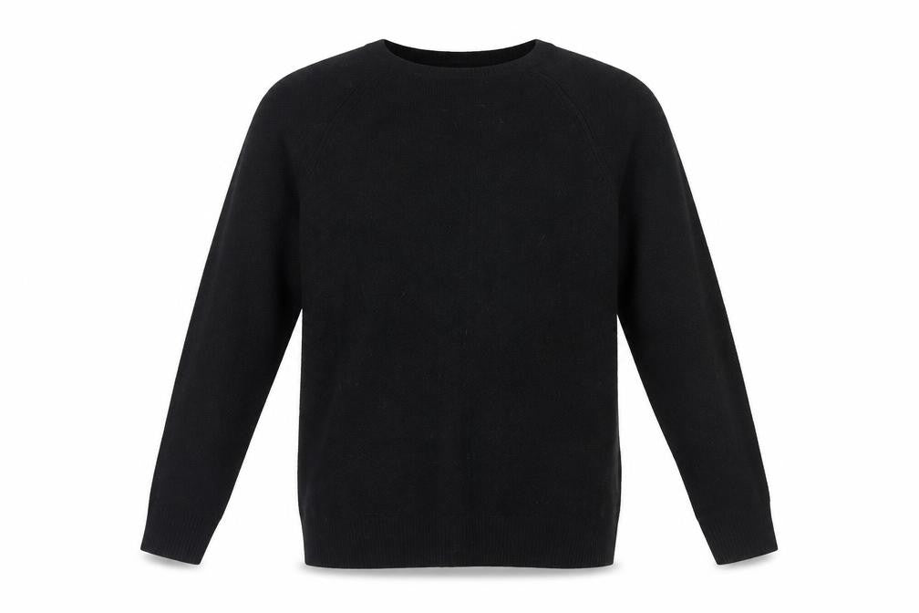Front view of Gap Men's Black M V-Neck jumper Casual