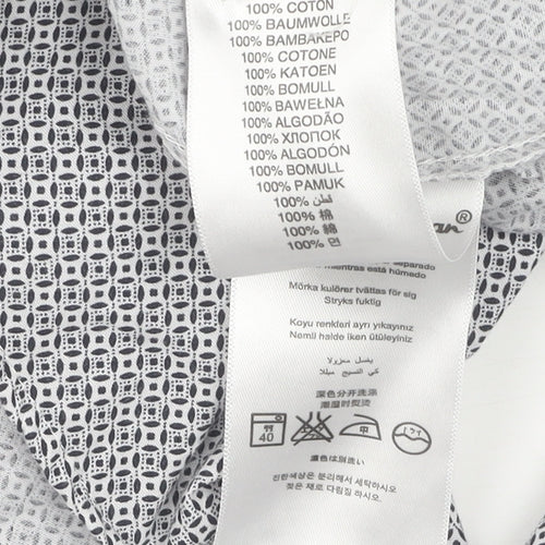 Ben Sherman Men's Medium Geometric Button-Up Shirt