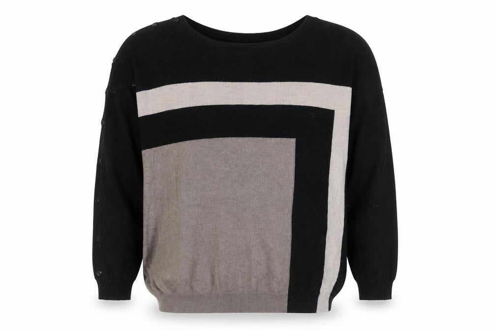 Front view of Wallis L Black Geometric Long Sleeve Jumper
