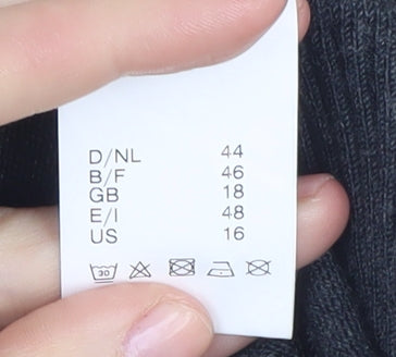 Eugen Klein Women's Beige Pullover Jumper Size 18