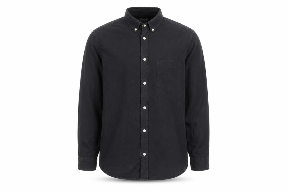 Front view of H&M Men's Black Regular Fit Button-Down Shirt L