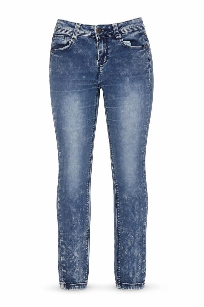 Front view of New Look Women's Blue Skinny Jeans, size 8