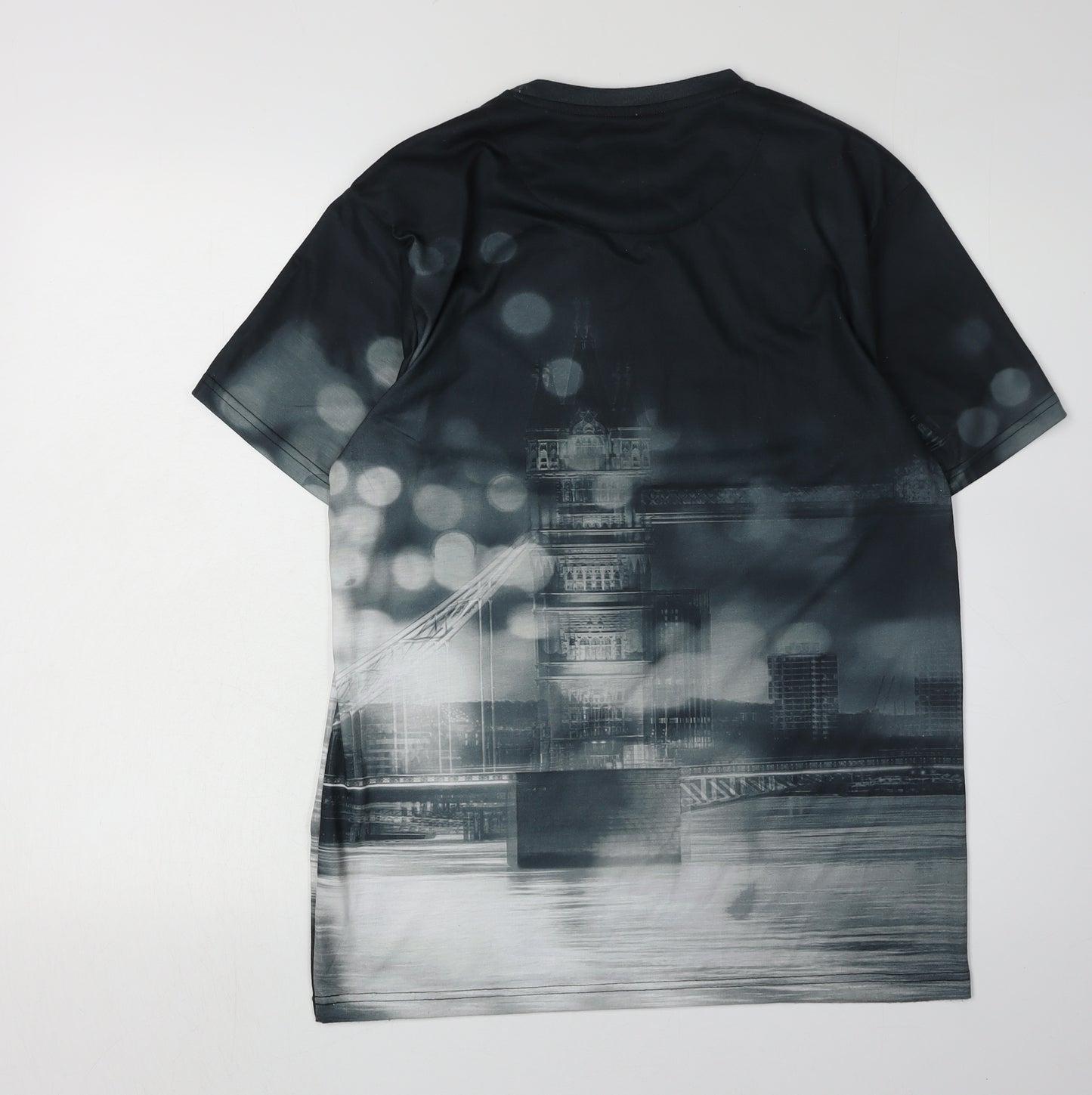 Firetrap Men's Black Graphic Print T-Shirt L