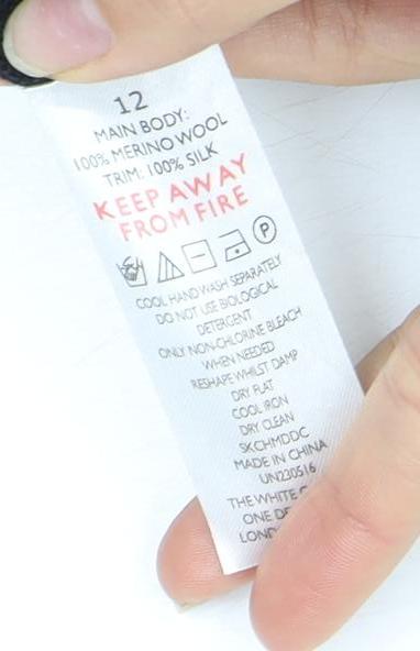 The White Company Women's Black V-Neck Jumper Size 12