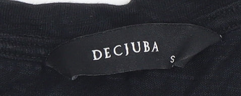 Decjuba Women's Black Crew Neck T-Shirt Size S