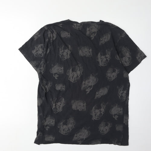 Firetrap Men's Black Skull Print T-Shirt L