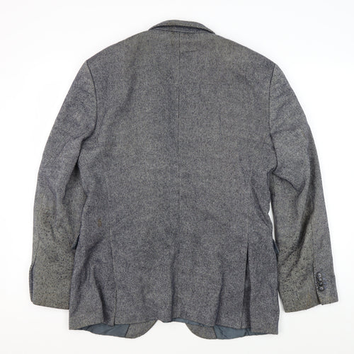 Hugo Boss Men's Grey Herringbone Blazer, Size 38R