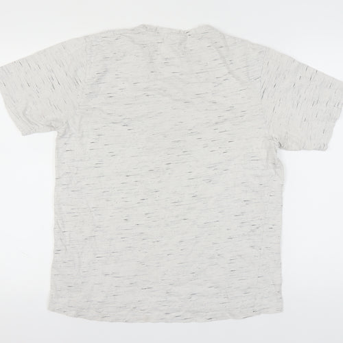 Lindbergh Men's White Crew Neck T-Shirt, M, Short Sleeve