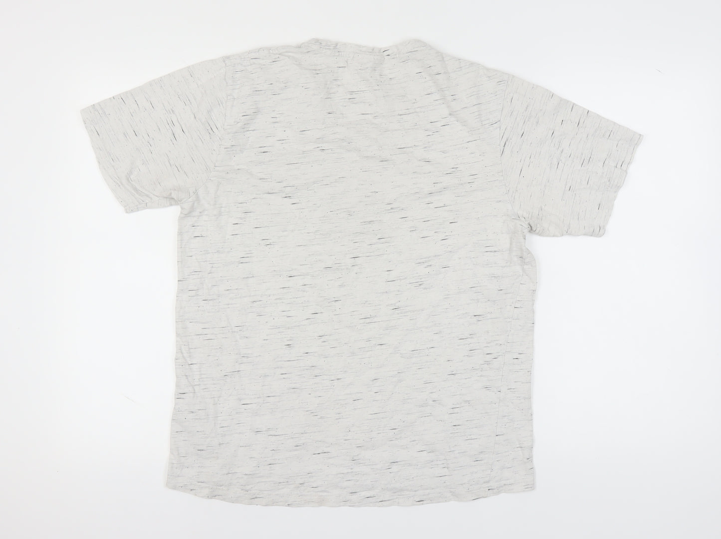 Lindbergh Men's White Crew Neck T-Shirt, M, Short Sleeve