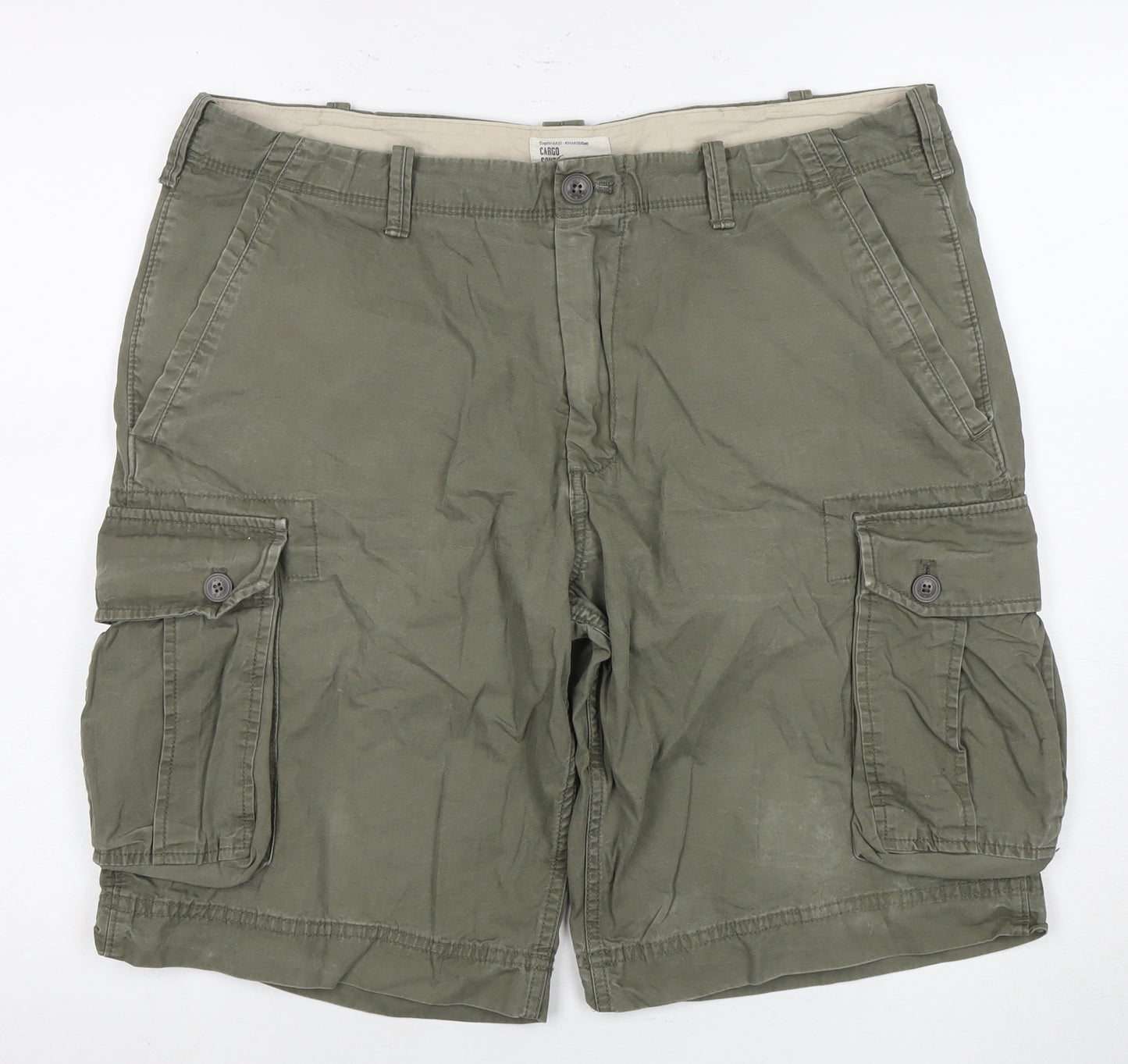 GAP Men's Green Cargo Shorts Size 36
