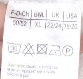 Damart Women's White V-Neck Jumper XL