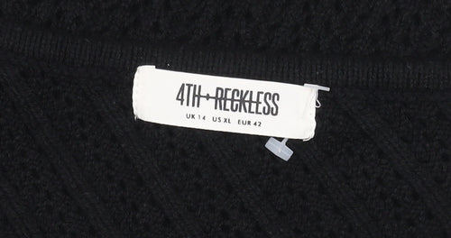 4th & Reckless Women's Black Cropped One Shoulder Top